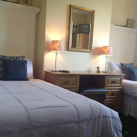 Annandale House-3